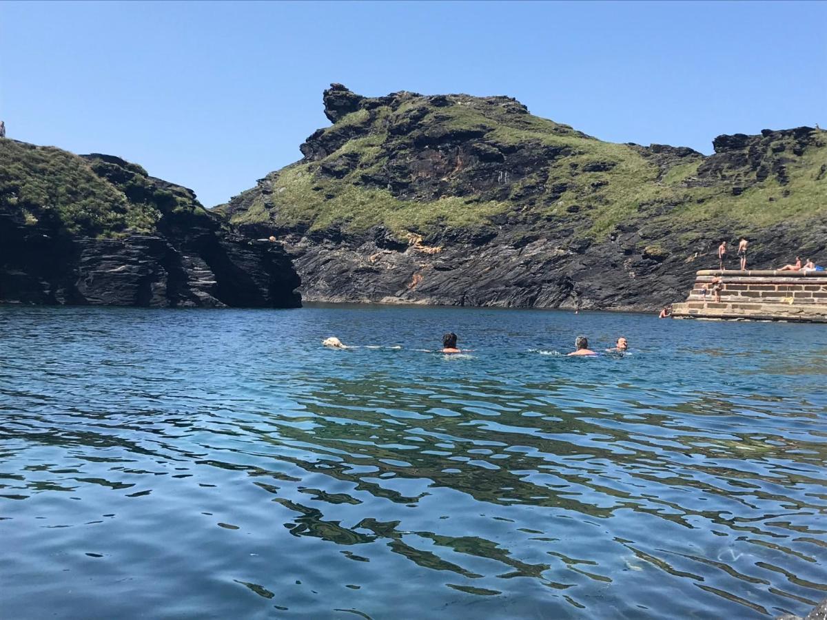Polrunny Farm Seaberry Cottage With A Sea View And Log Burner Boscastle Esterno foto