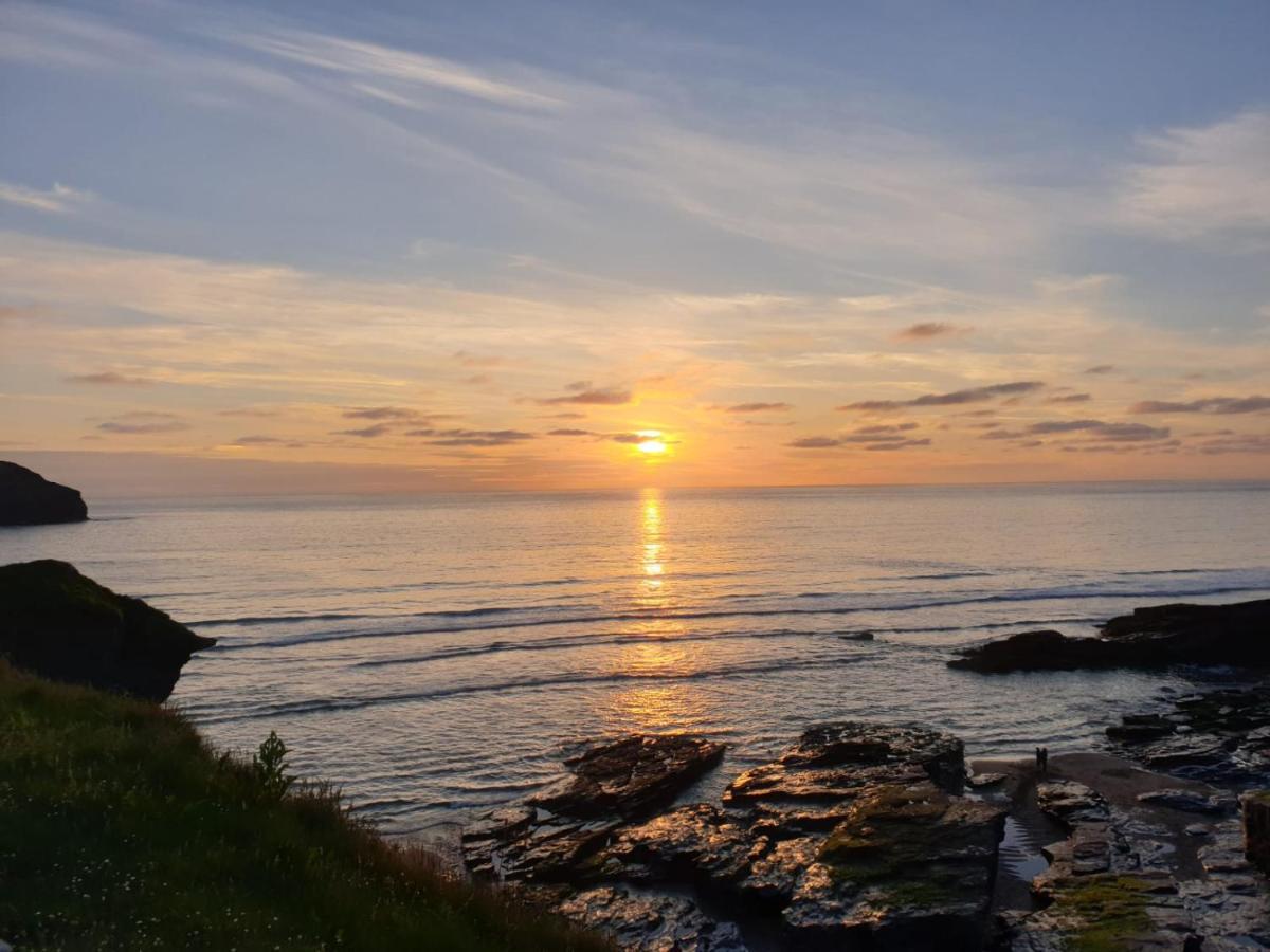 Polrunny Farm Seaberry Cottage With A Sea View And Log Burner Boscastle Esterno foto