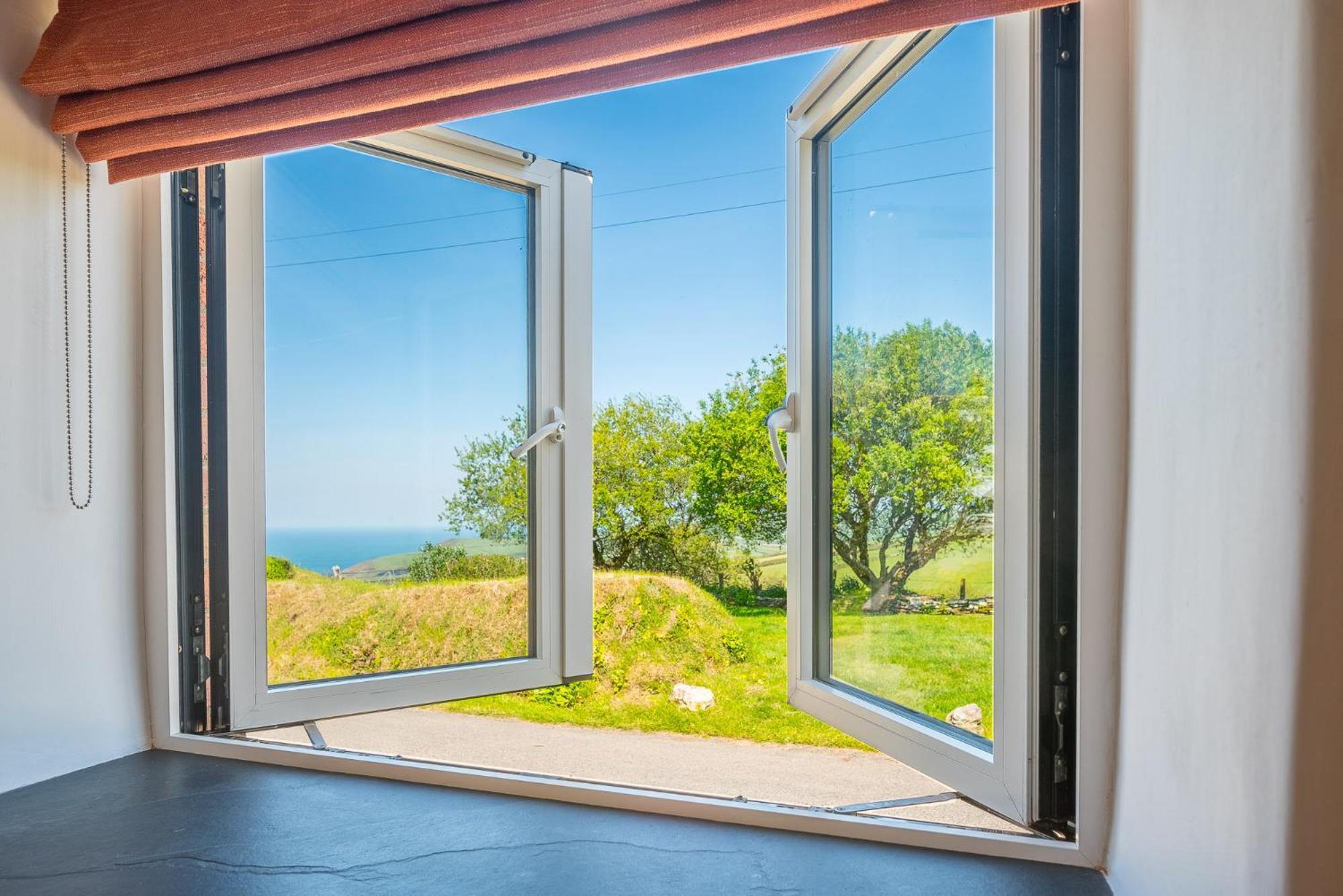 Polrunny Farm Seaberry Cottage With A Sea View And Log Burner Boscastle Esterno foto